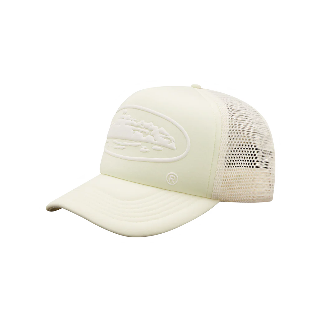 Corteiz Trucker Hat "Off-White"